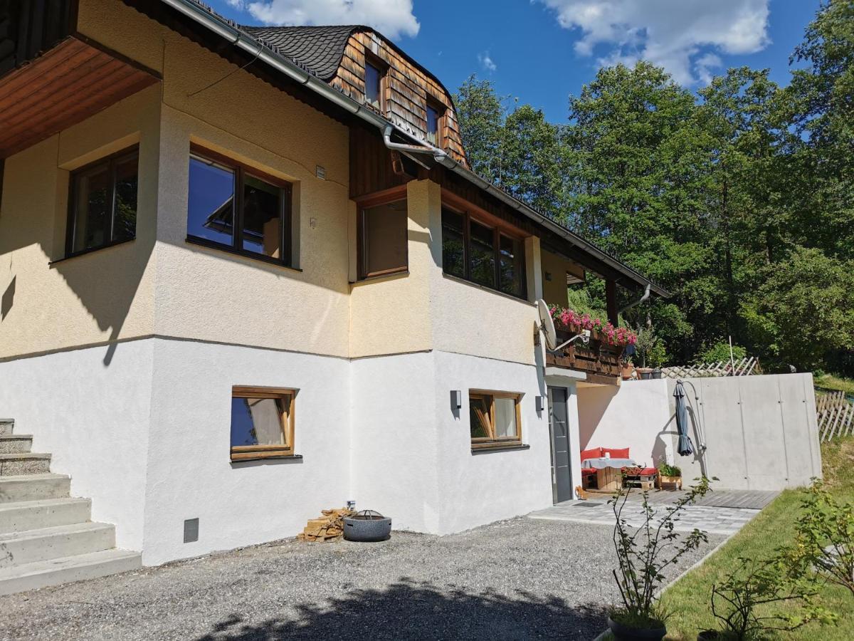 Ferienwohnung Stoablick - Barrierefrei Mit Bergblick Bad Goisern Bagian luar foto